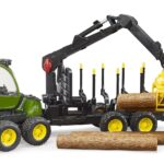 John Deere 1210E forwarder